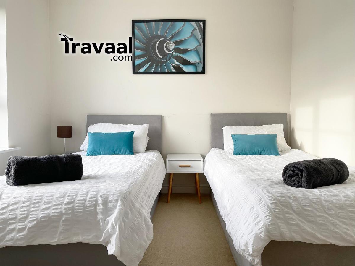 Travaal.om - 2 Bed Serviced Farnborough Apartment Farnborough (Hampshire)